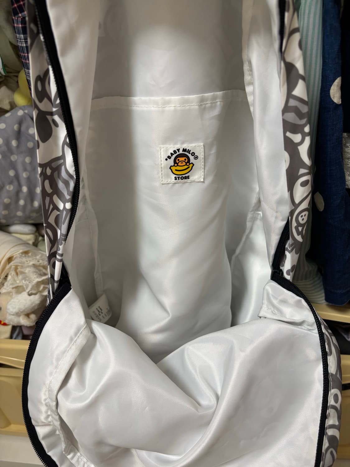베이프 베이비 마일로 백팩 상품이미지3