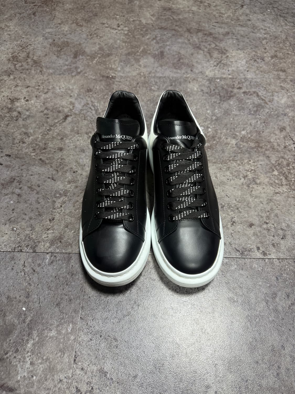 알렉산더맥퀸 오버솔 42 새상품급 상품이미지2