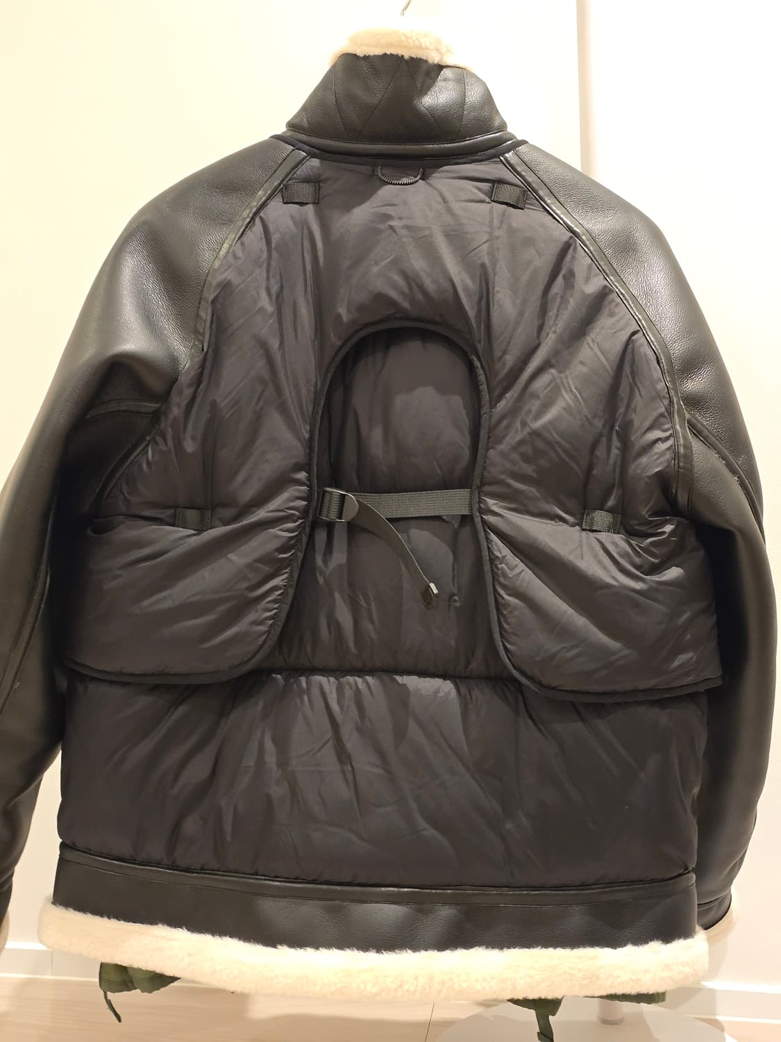 루트파인더 미발매 매뉴버 가죽 패딩 샘플 상품이미지2