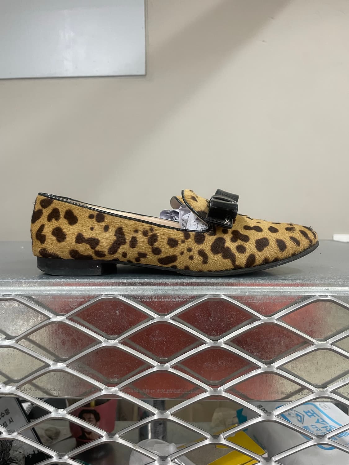 프라다 애니멀 프린트 로퍼 36.5 상품이미지4