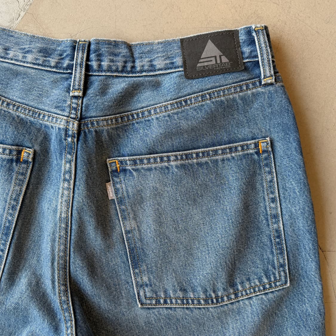 리바이스 실버탭 루즈핏 데님 팬츠 상품이미지7