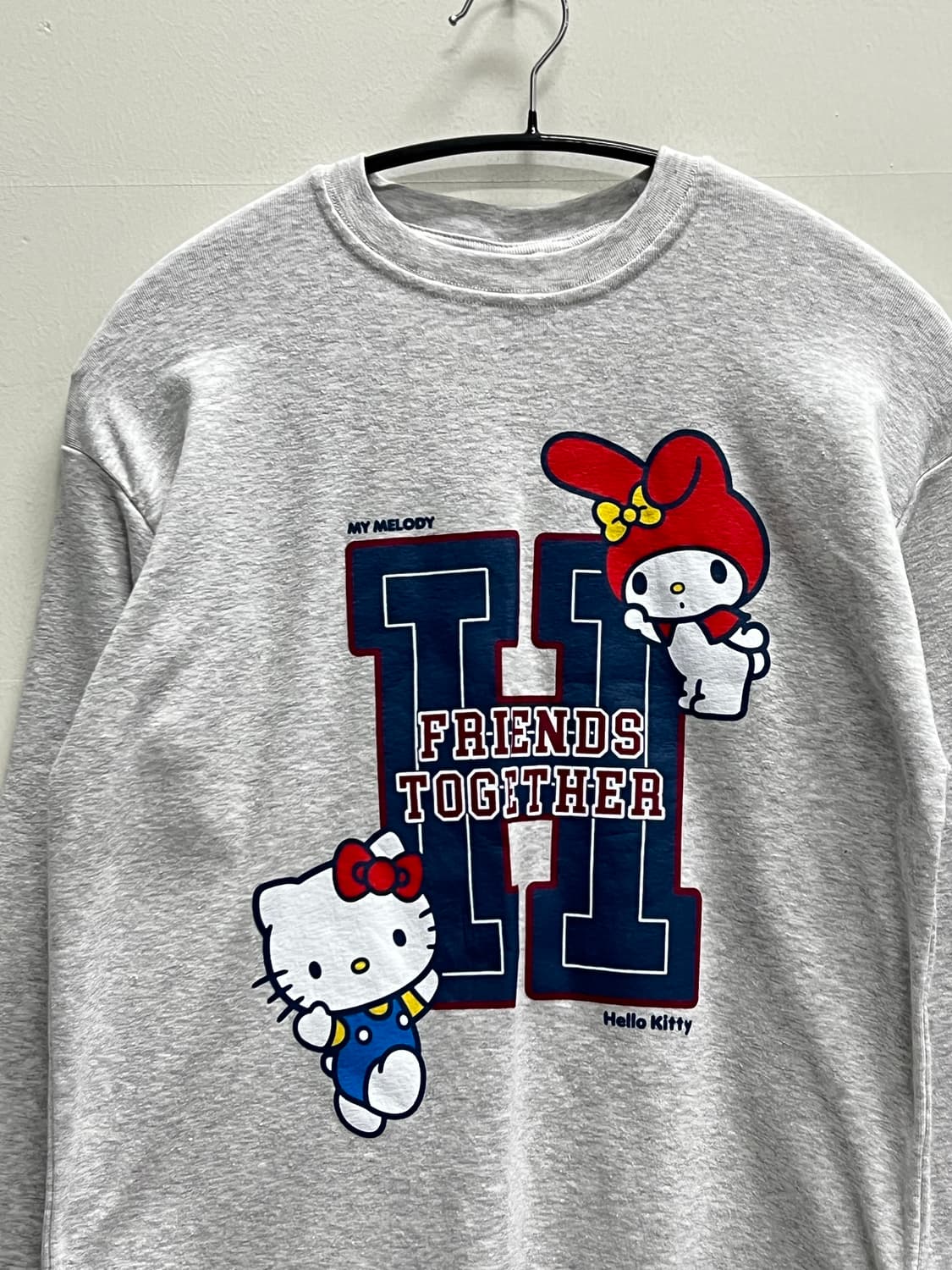 ZARA 헬로키티 롱 슬리브 상품이미지3