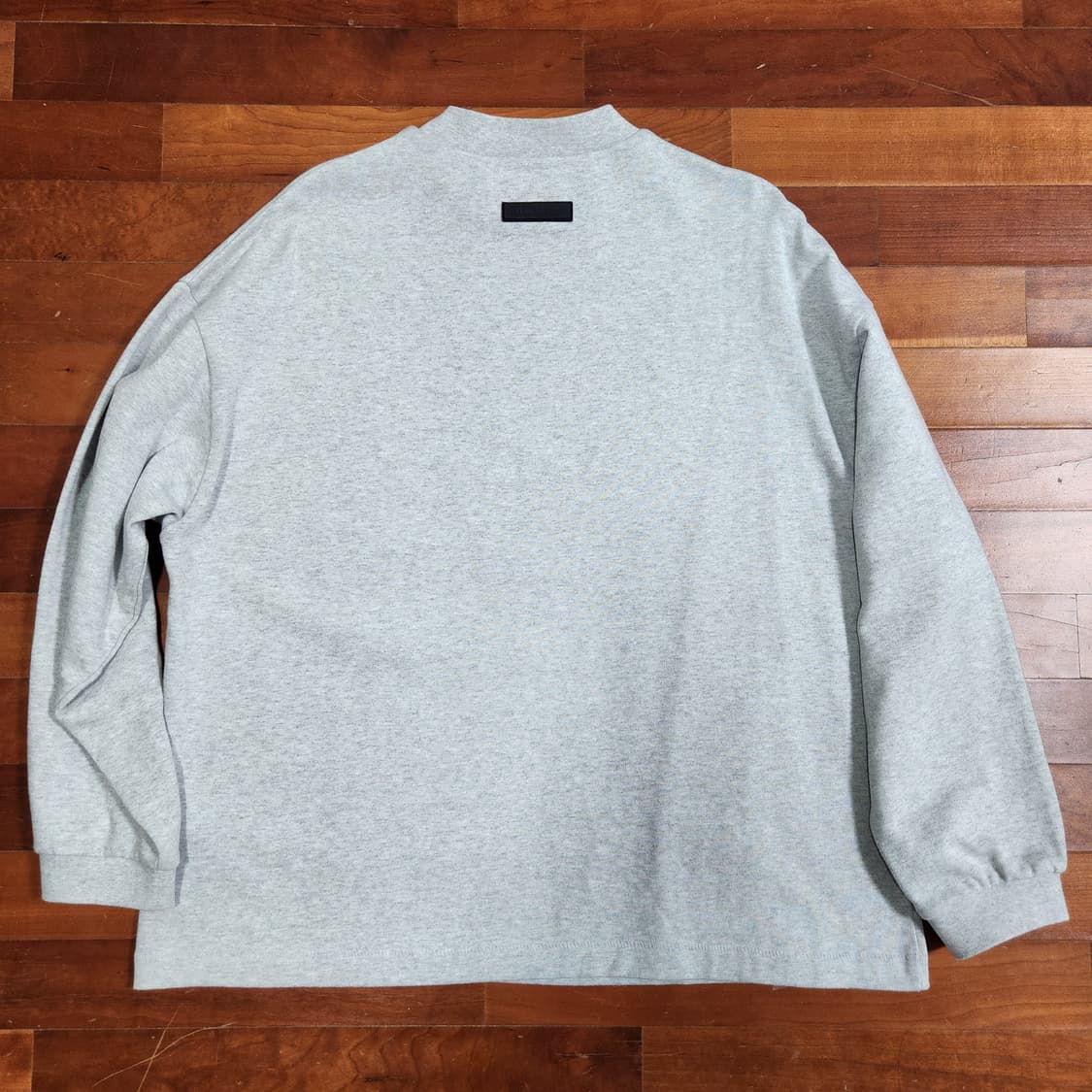 에센셜 헤비 저지 롱슬리브 티셔츠 라이트 헤더 그레이 상품이미지6