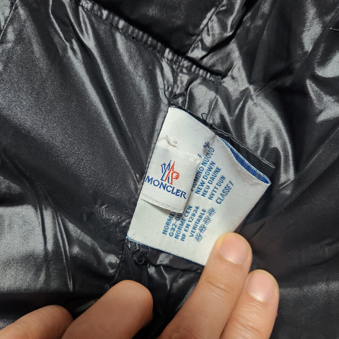 몽클레어 여성 롱패딩 블랙 상품이미지4