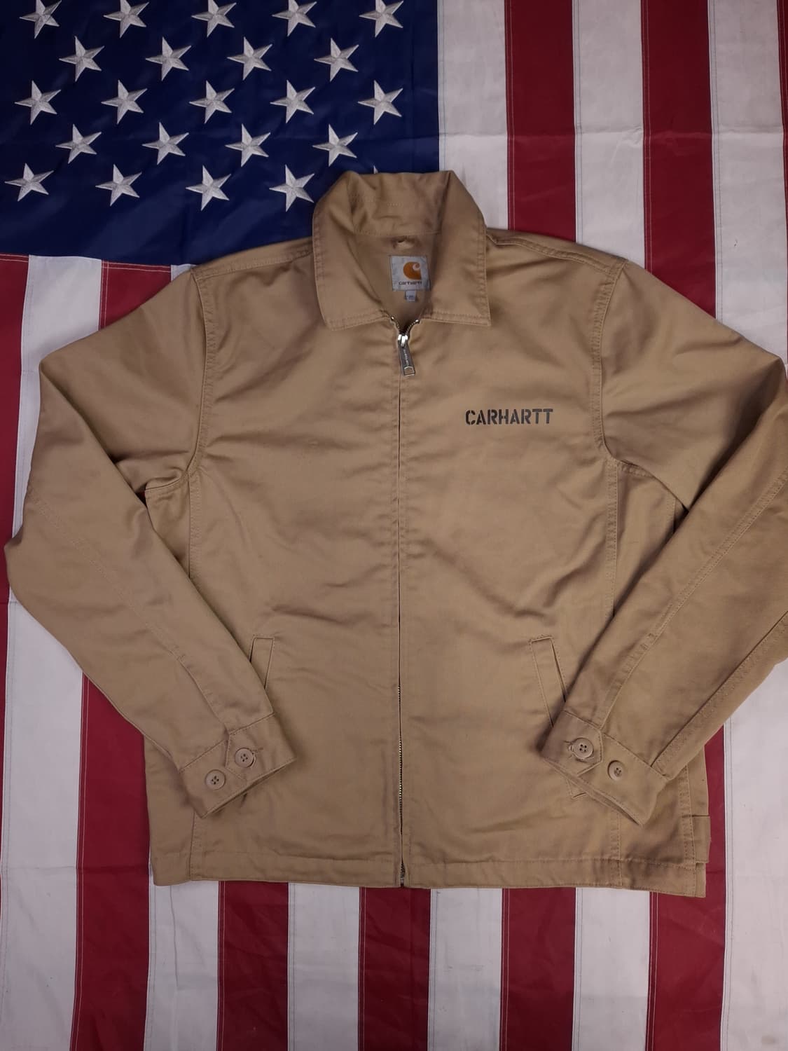 오리지날 칼하트 WIP 모듈 스크립트 베이지 자켓 상품이미지1