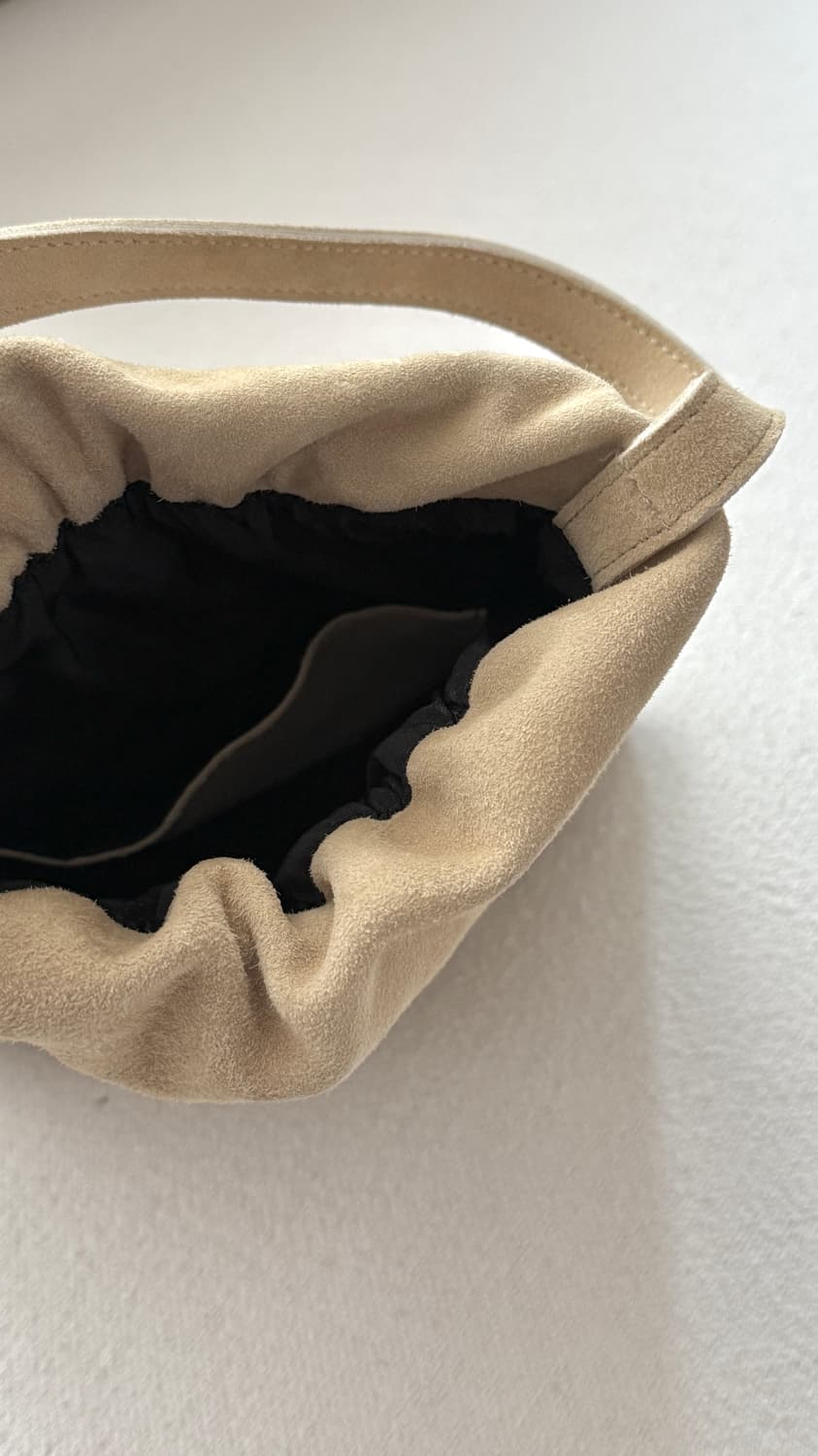 얼바닉30 체더 스웨이드 백(Cheddar Suede Bag) 상품이미지8