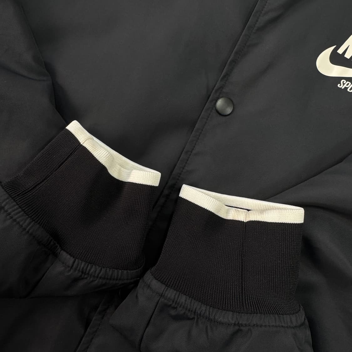 나이키 해외판 빅백로고 아카이브 봄버 M 상품이미지10