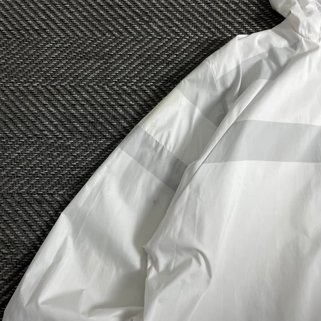 아디다스 블랙 나일론 우븐 트랙 바람막이 자켓y 3032 상품이미지5