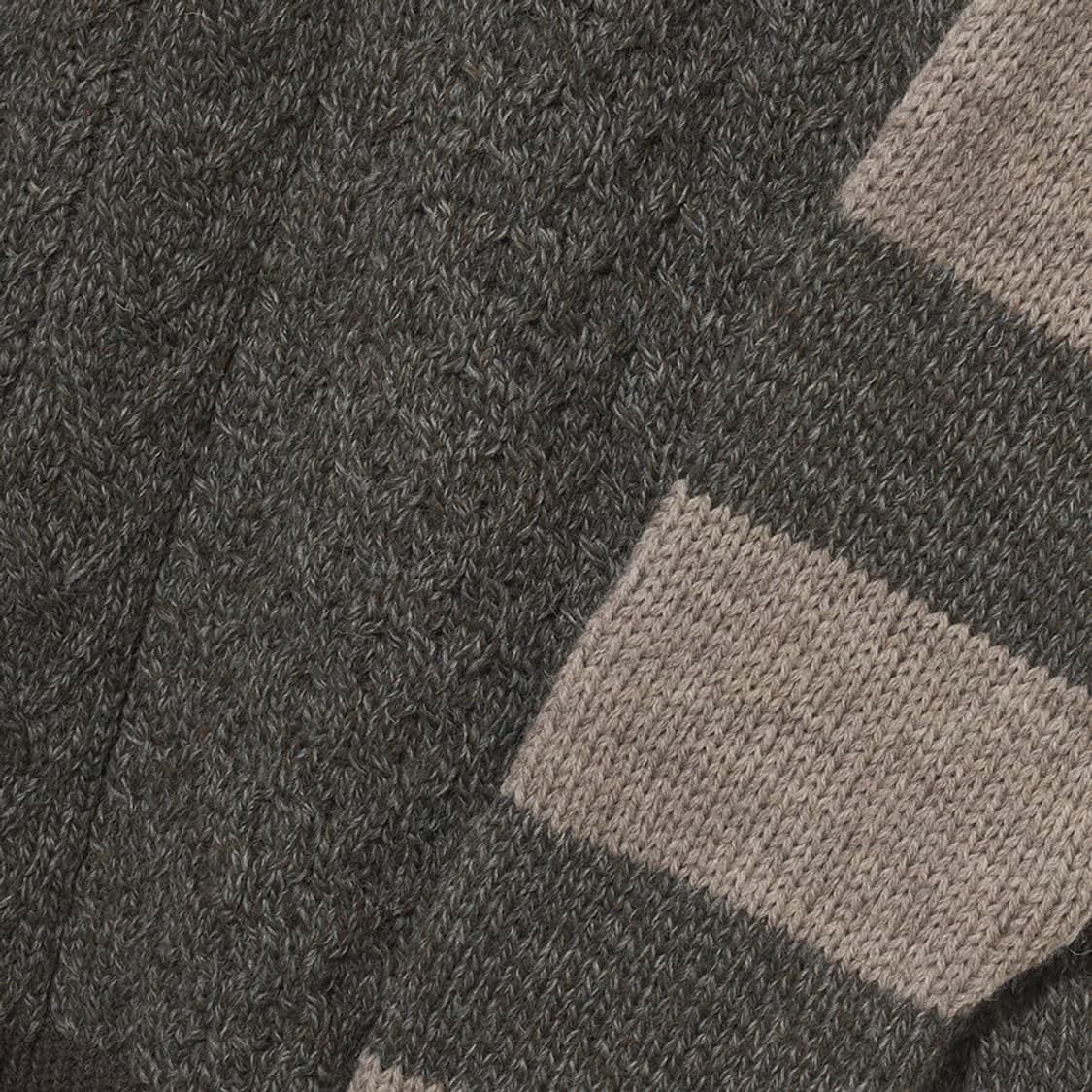 하울린 투톤 케이블 니트 카키/베이지 M사이즈 상품이미지3