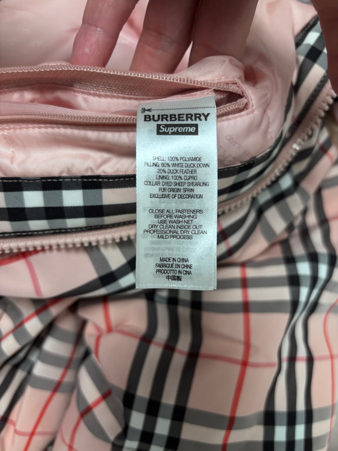 버버리 슈프림 셔링 푸퍼 다운 패딩 / M 상품이미지4