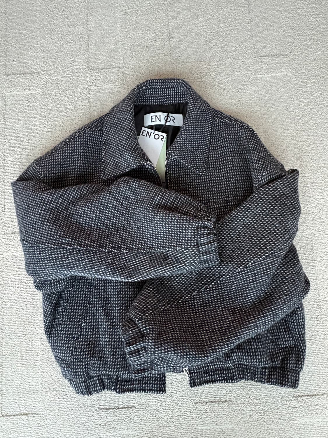 (새상품) 엔오르 울 점퍼 상품이미지2