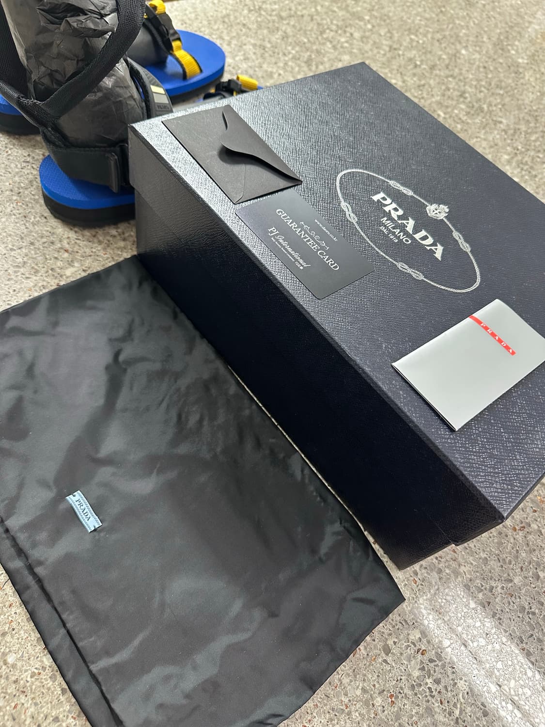 프라다 남성샌들 상품이미지5