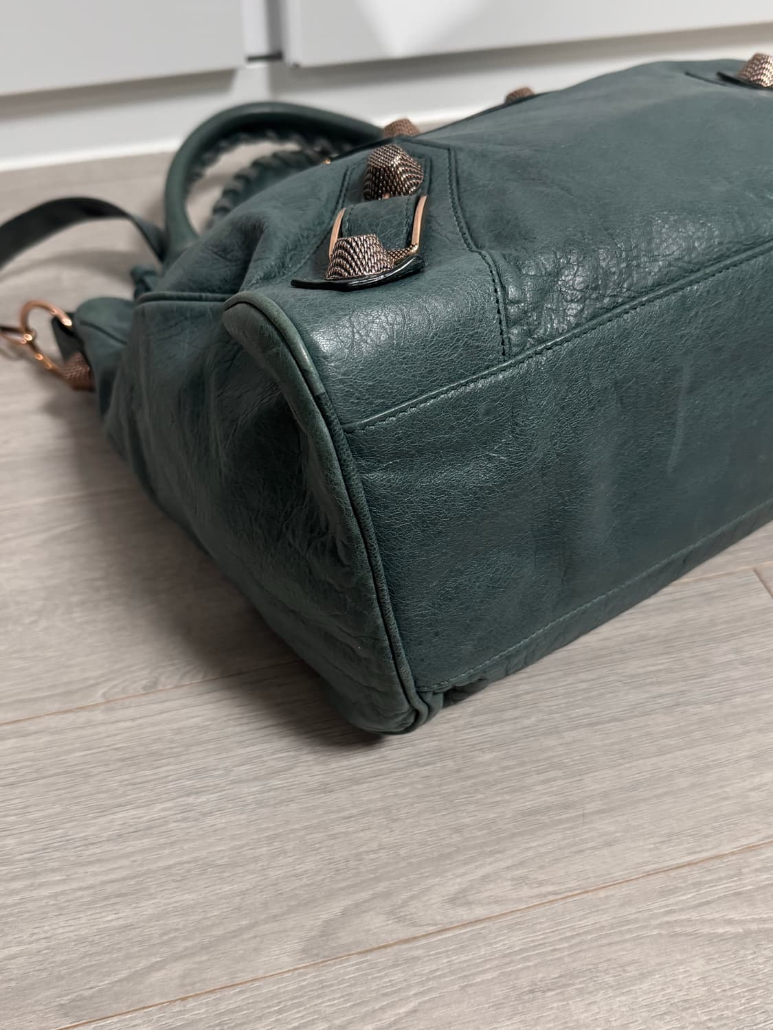 발렌시아가 클래식 시티 틸그린 미디움/상태최상/급처 상품이미지5