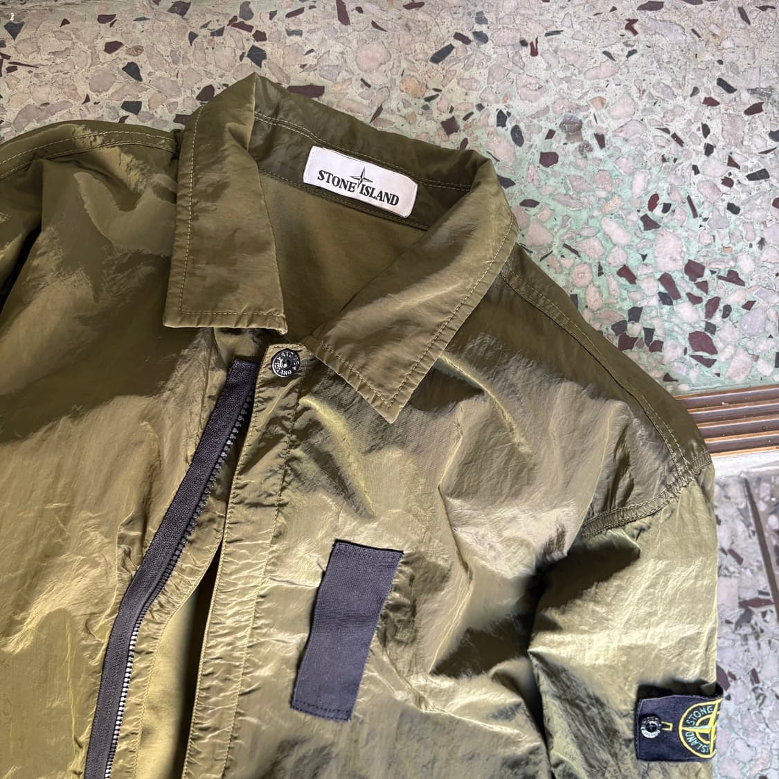 17FW 스톤아일랜드 올리브 나일론 메탈 셔츠 상품이미지9