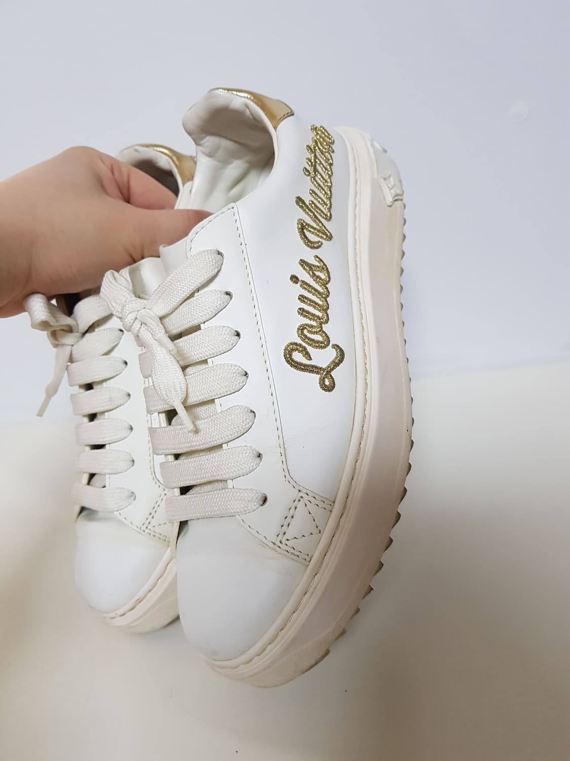 루이비통 타임아웃 스니커즈 상품이미지10