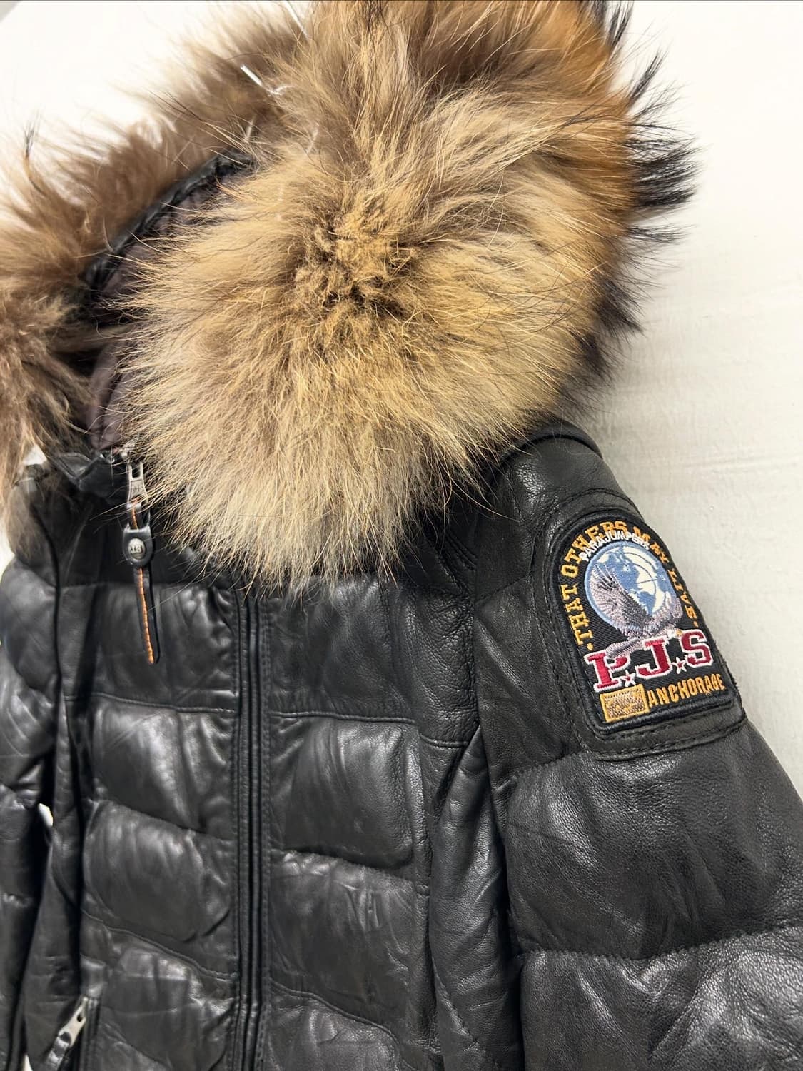 파라점퍼스 양가죽 블랙 롱 패딩 상품이미지2