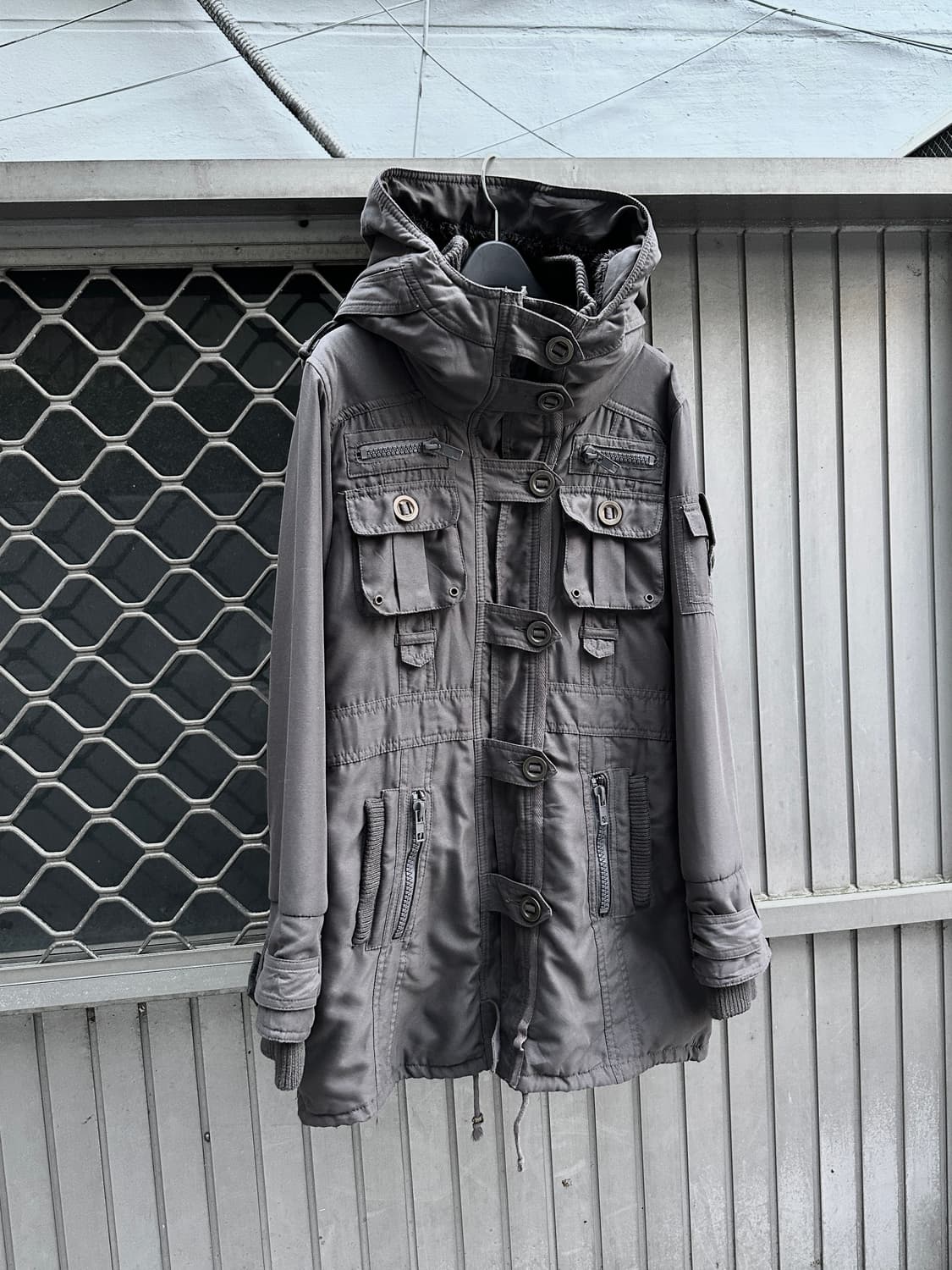 Gimmick multi pocket grunge jacket 상품이미지4