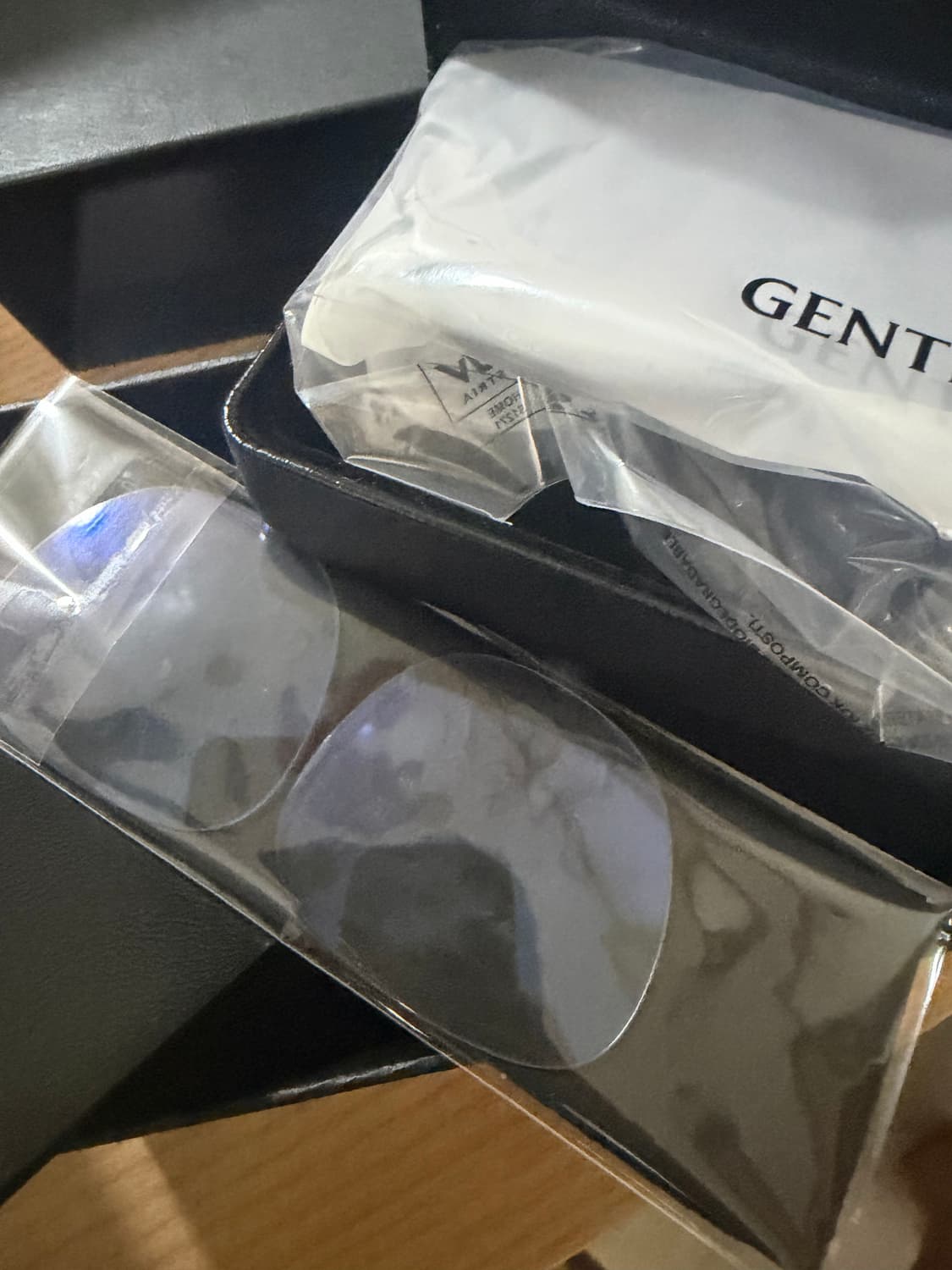 젠틀몬스터 UNAC  상품이미지6