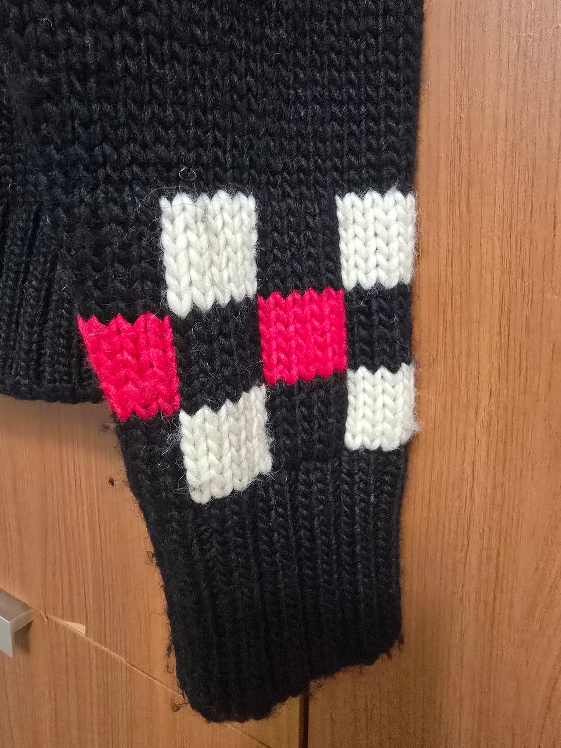 앤더슨벨 체커보드 코위찬 집 가디건 블랙

S 상품이미지3