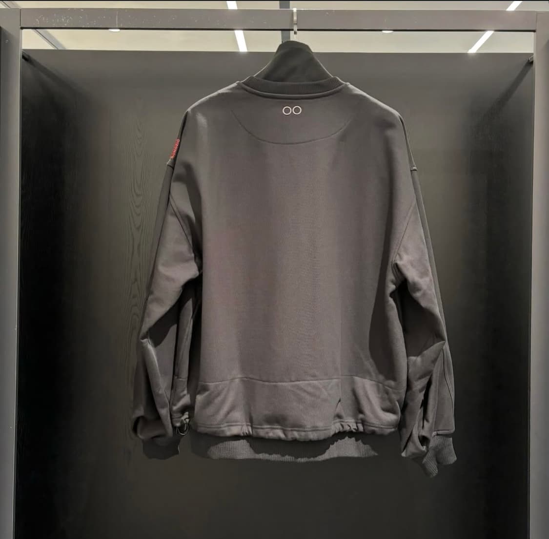 송지오 NIGHT THIEVES 엠브로이드 크루넥 상품이미지2