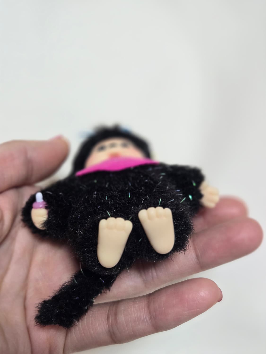 몬치치 블랙빤짝이 키링 상품이미지4