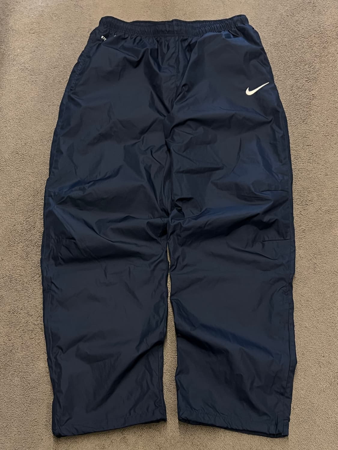 나이키 올드스쿨 스톰핏 와이드 나일론 팬츠 처분  상품이미지1