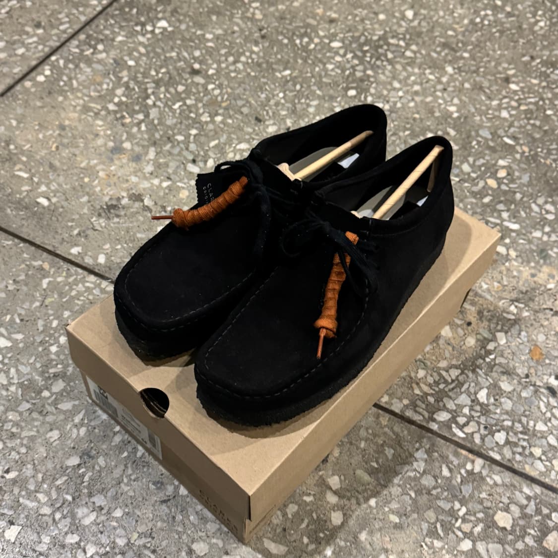 클락스 왈라비 블랙 스웨이드 UK9.5 상품이미지1