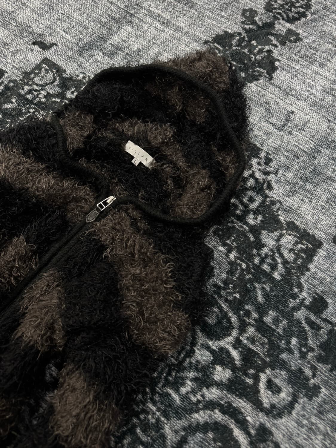 Villand black brown acrylic fur hood 상품이미지3