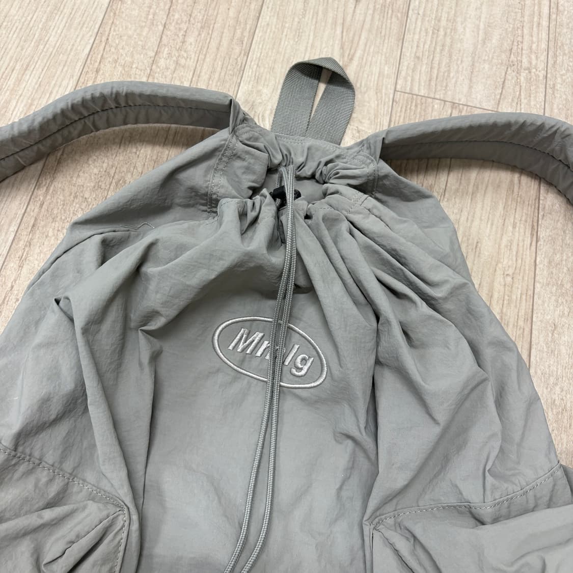 Mmlg 나일론 스트링 백팩 그레이 상품이미지6