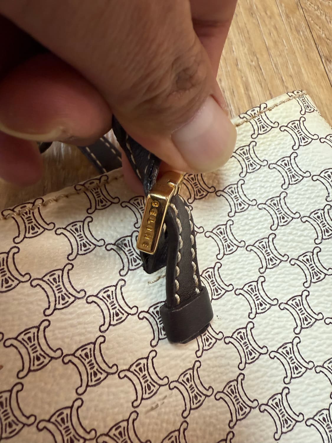 셀린느 트리오페 패턴 토트백 상품이미지3