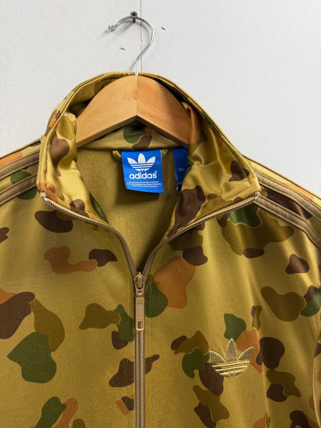 남성 90 / 아디다스 카모 파이어버드  져지 집업 상품이미지3