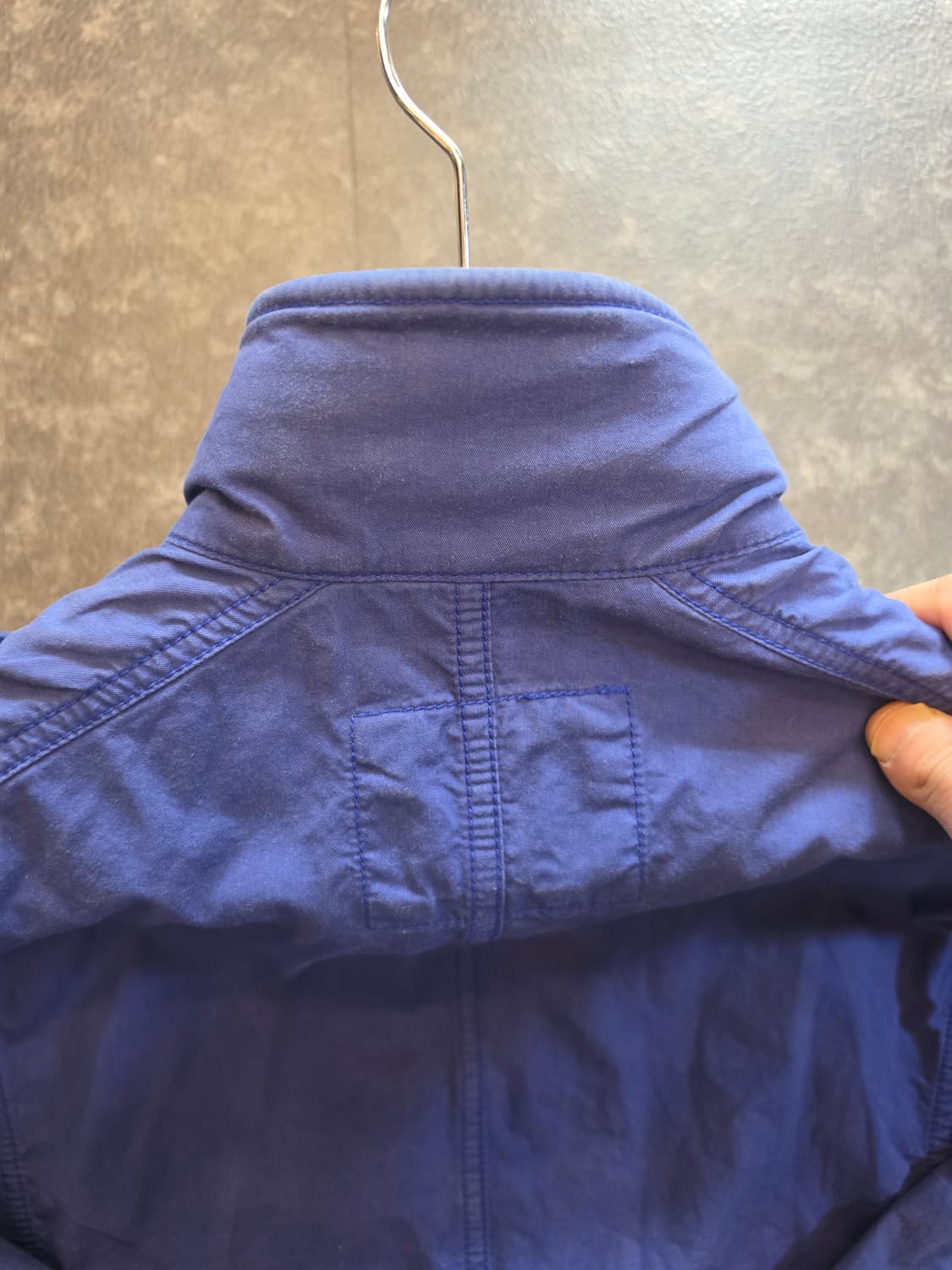 게스(GUESS) 블루 컬러 야상자켓 - L 상품이미지9