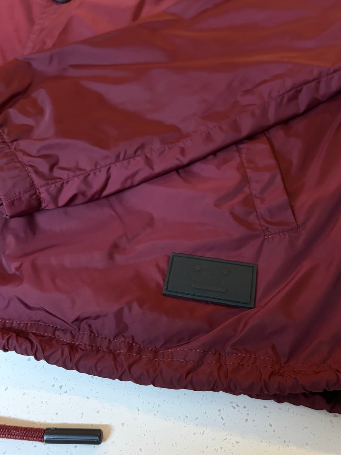 아크네 스튜디오 버건디 나일론 코치 자켓 상품이미지3