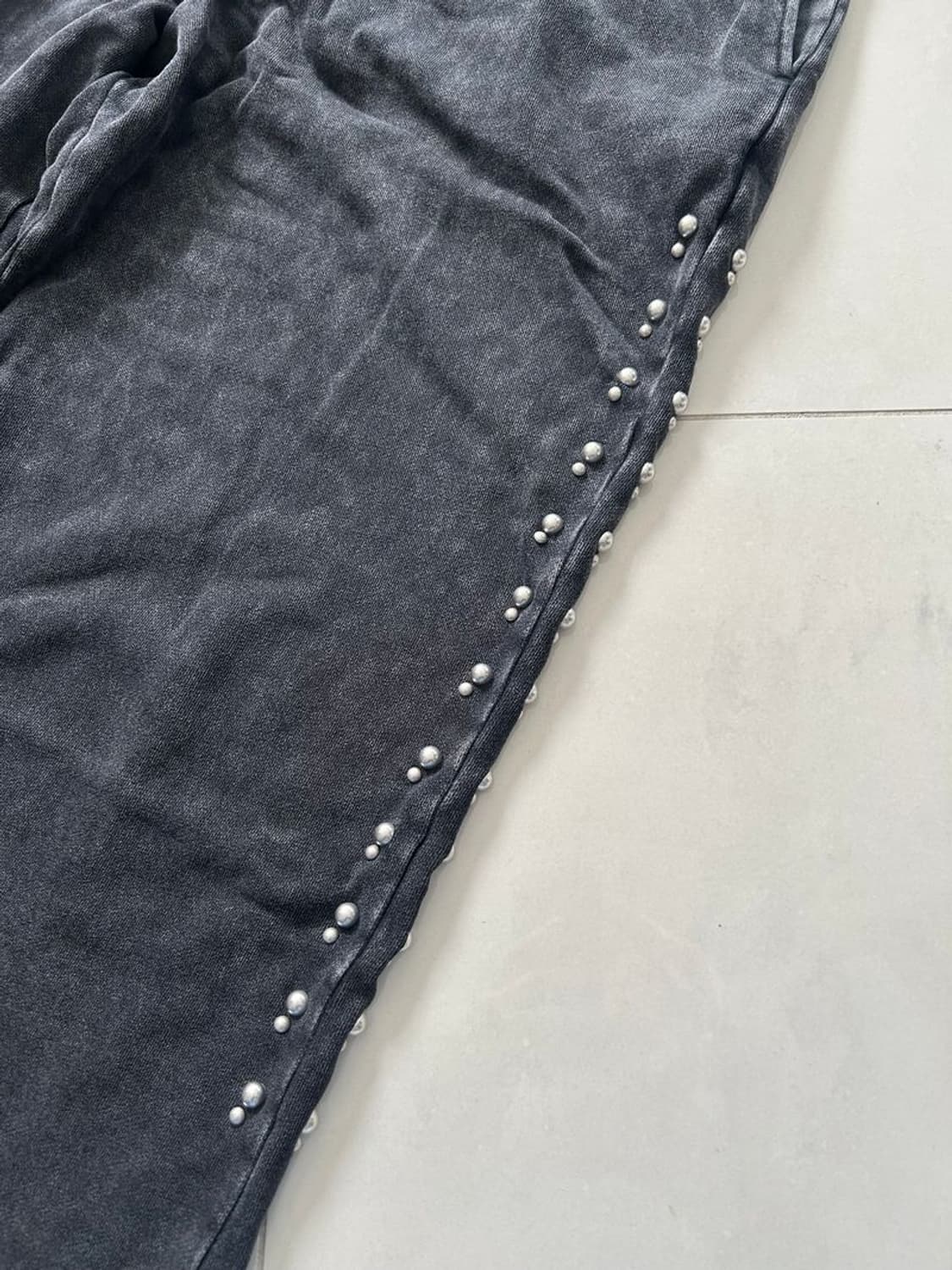 STUD BLEACH LEOPARD SWEAT PANTS 상품이미지4