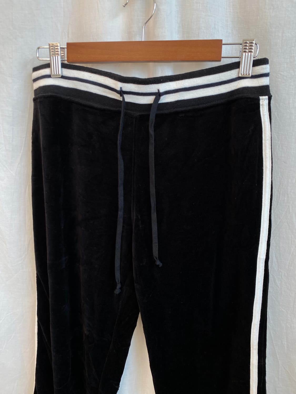 블랙 벨벳 트레이닝팬츠(L) 상품이미지3