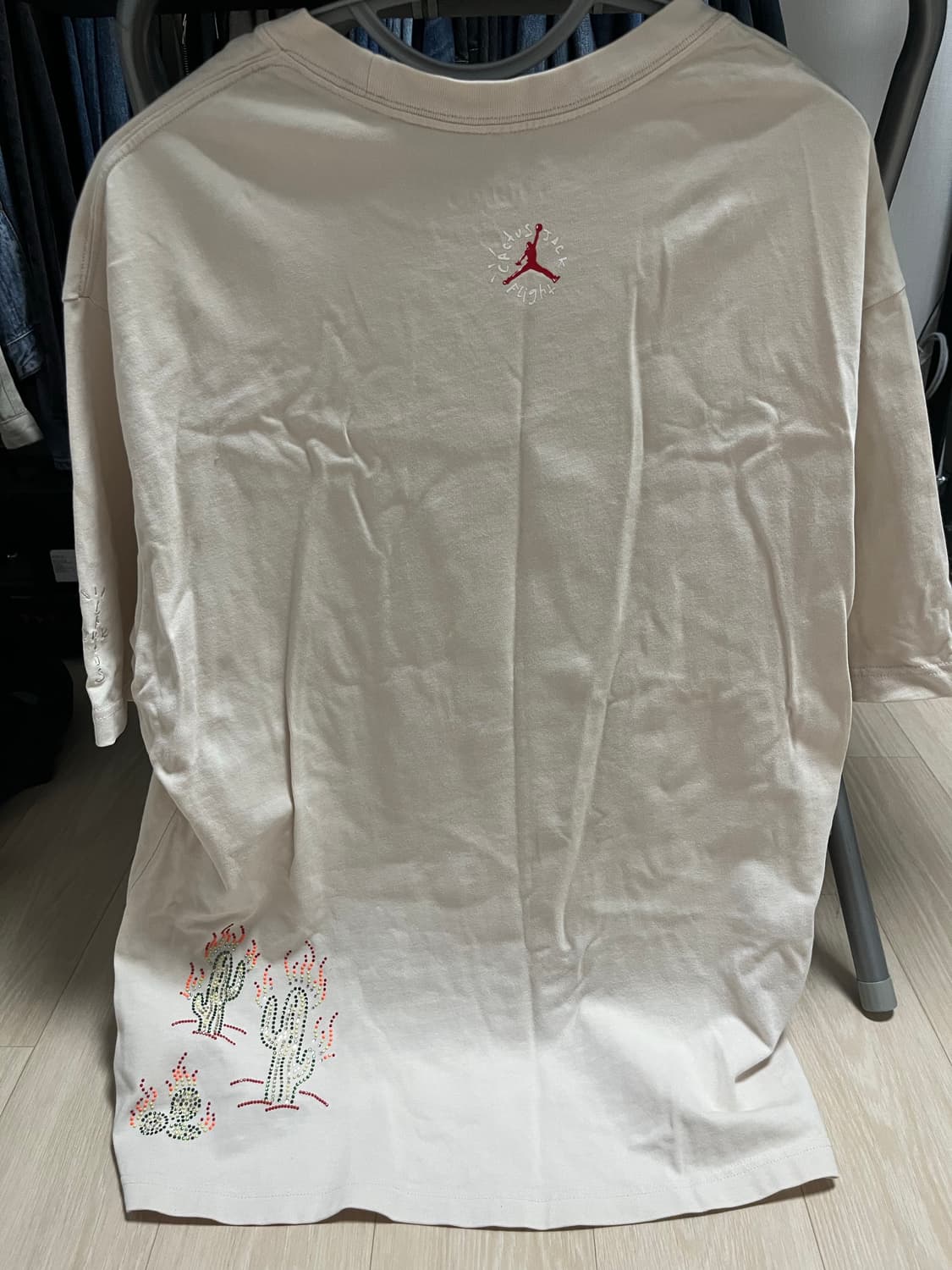 트래비스 스캇X조던 2xl 상품이미지2