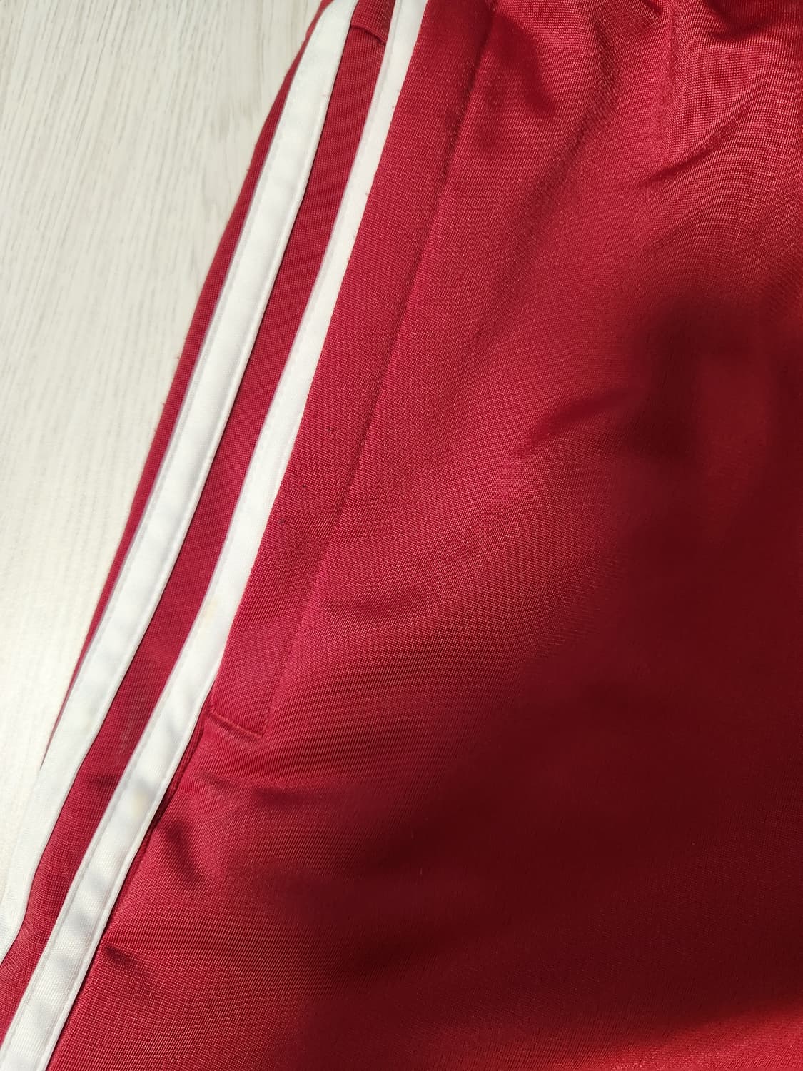 아디다스 에센셜 3S T 트랙 팬츠 TRIC EI4886 사이즈L

약간 상품이미지5