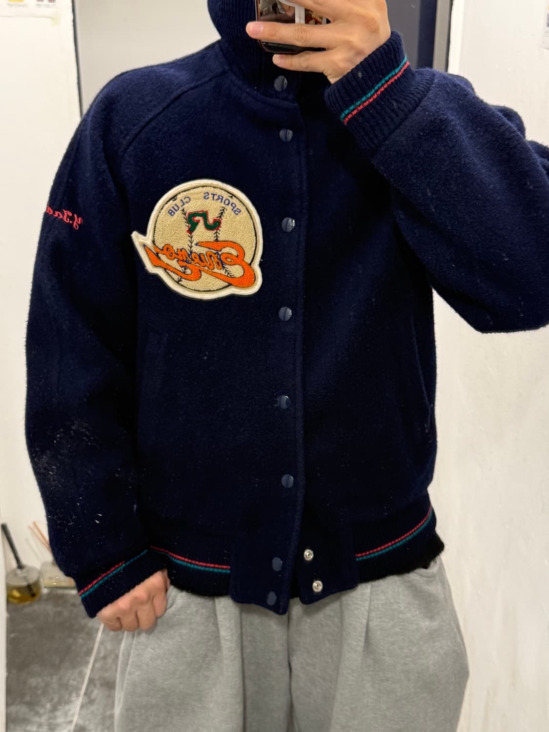 아식스 울 바시티 자켓 상품이미지1