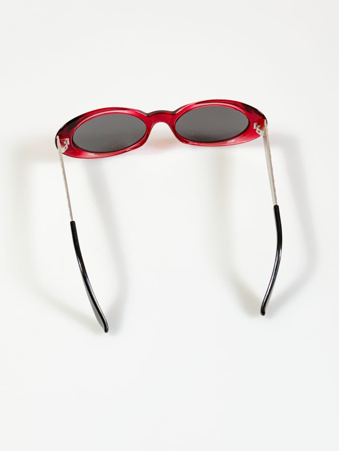 90s Vialeeco 레드 볼드 오벌 프레임 빈티지 선글라스 상품이미지5