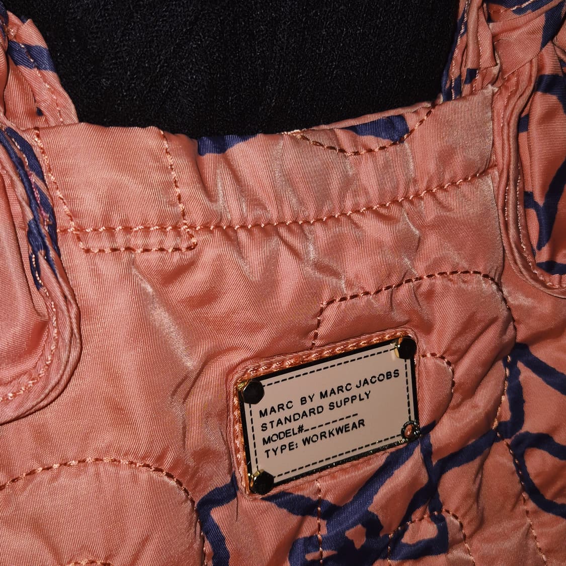 06s 마크제이콥스 패디드 퀼팅 리본 토트백 상품이미지7