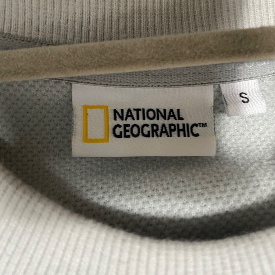 내셔널지오그래픽 맨투맨 6006 상품이미지5