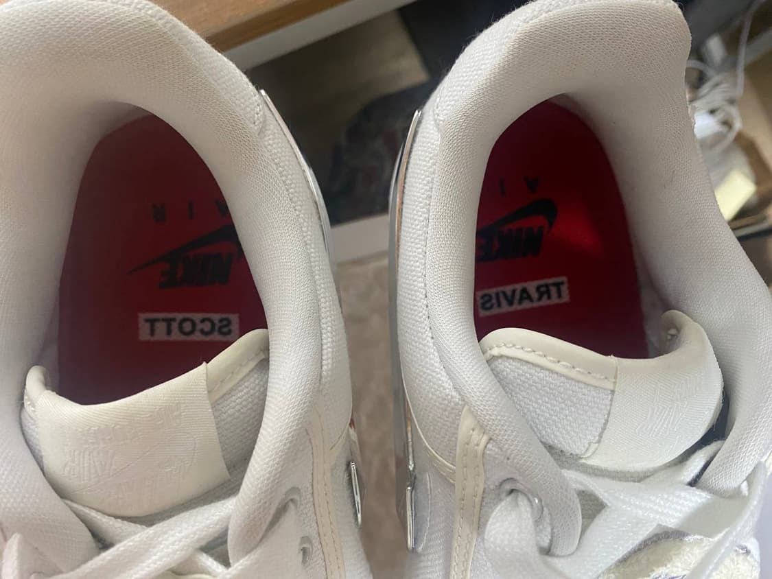 나이키 트래비스 스캇 에어포스1 로우 화이트 상품이미지4