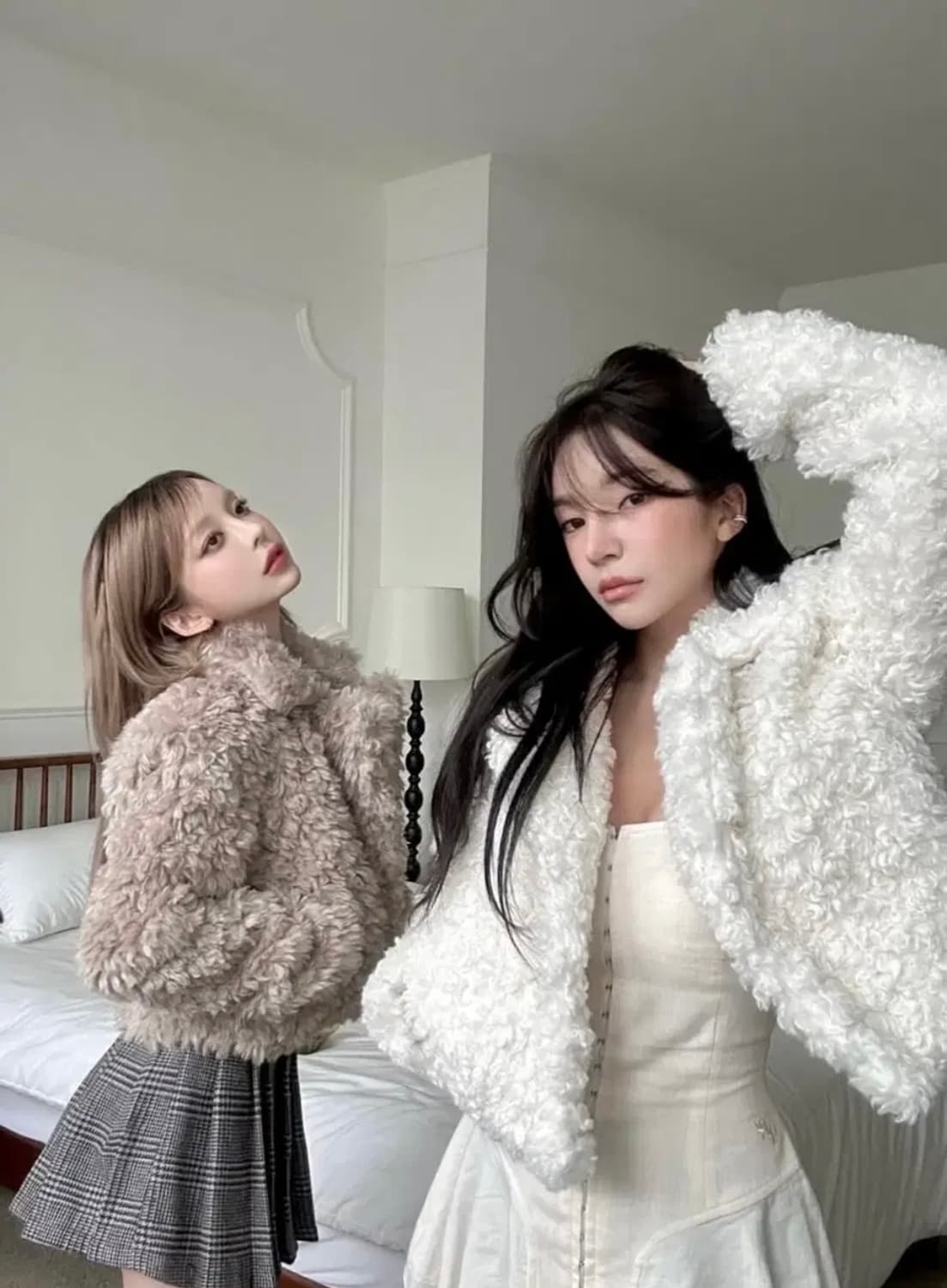 W) 더오유 베이직 핏 퍼 자켓 화이트 상품이미지1