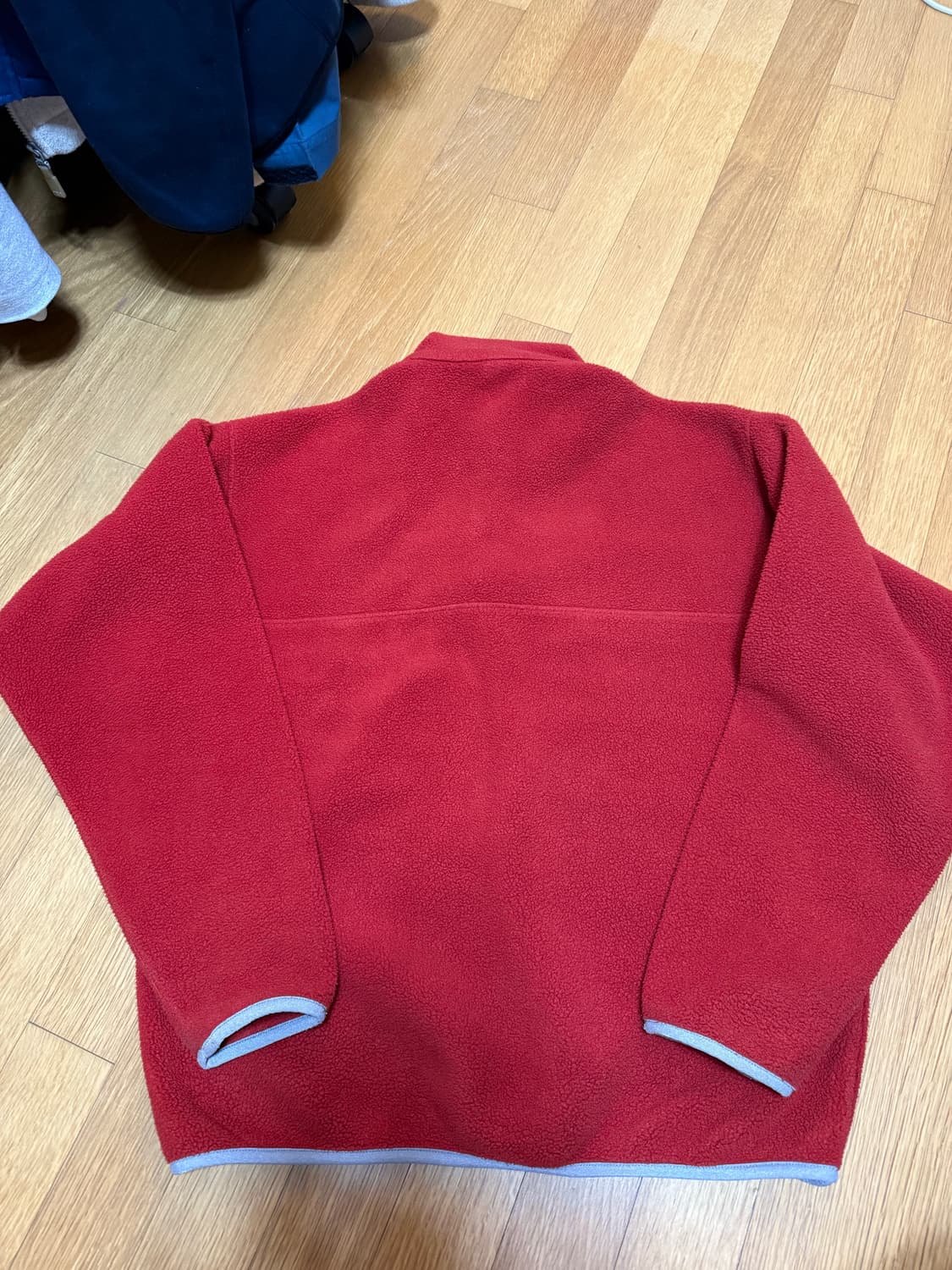 M 파타고니아 신칠라 레드 포켓 그레이 상품이미지2