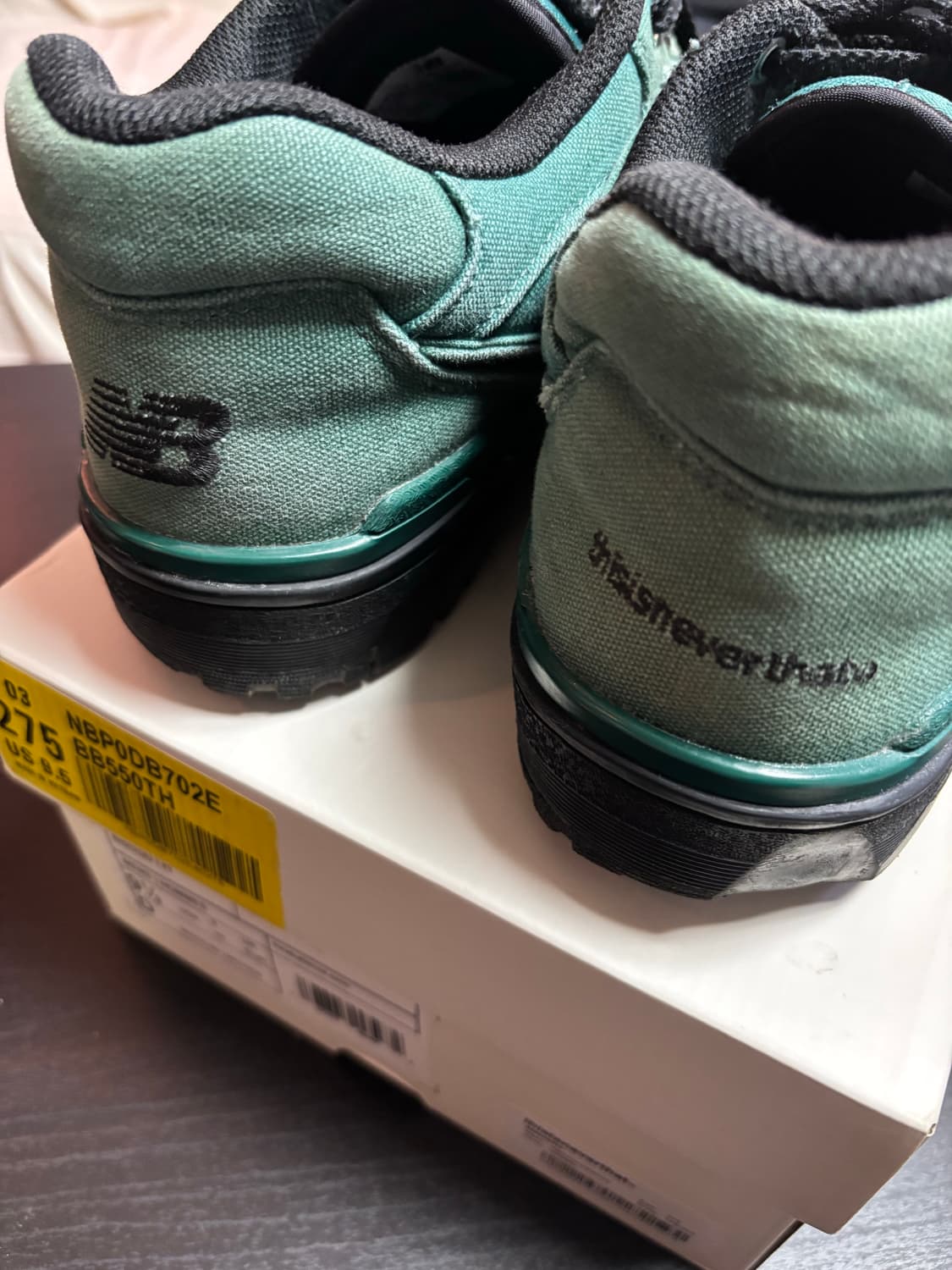 뉴발란스 x 디즈이즈네버댓 550 그린 블랙 상품이미지4