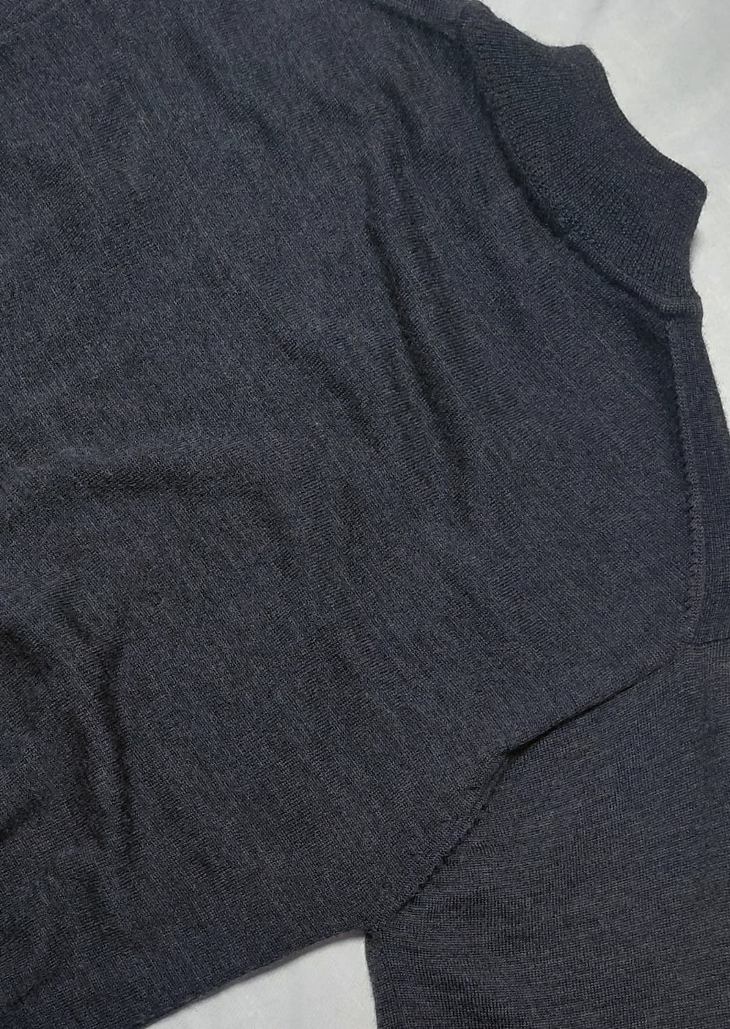 [울100%] Mr.JUNKO 미스터준코 자수 로고 모크넥 니트 (M) 상품이미지8