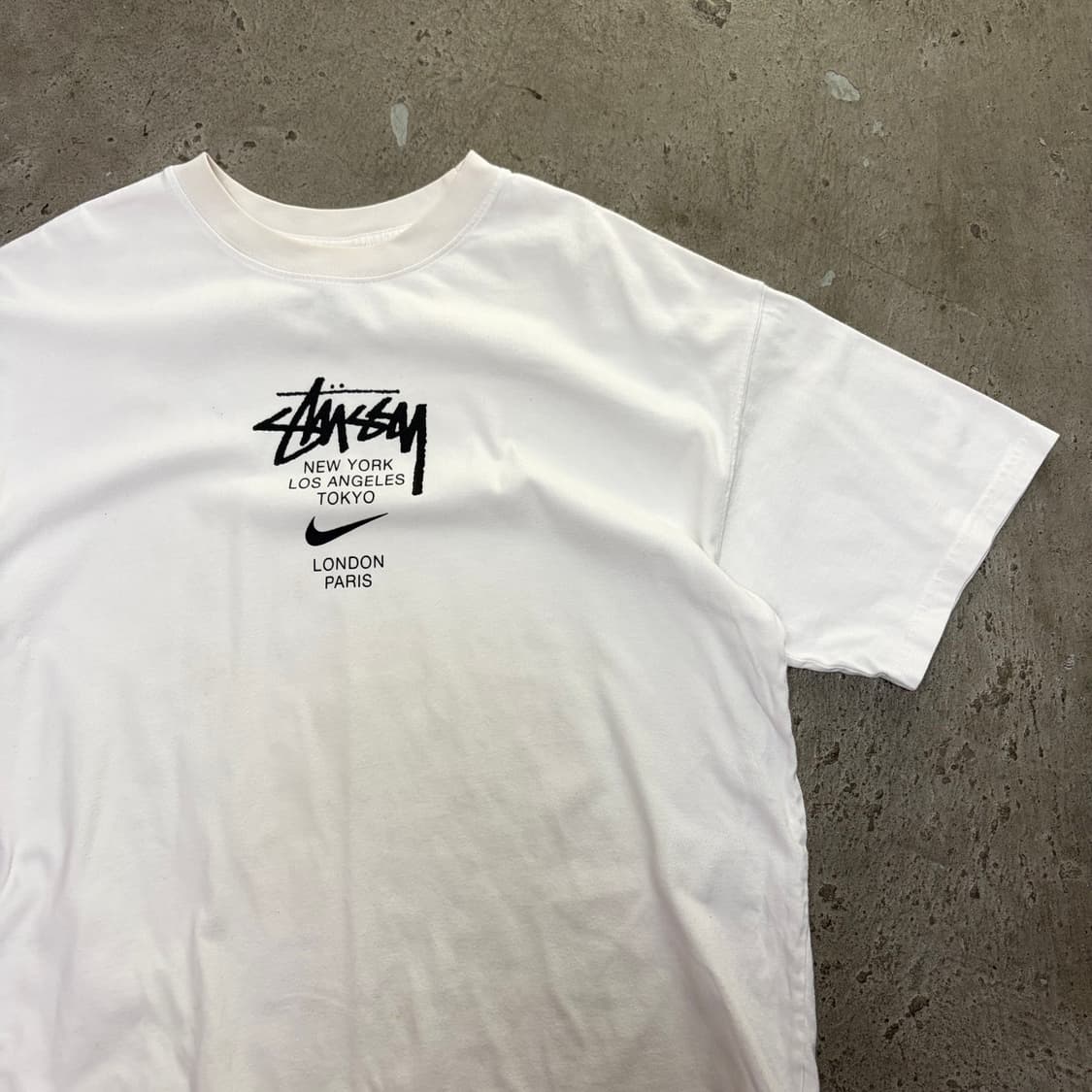 나이키 스투시 월드투어 반팔티[2312] 상품이미지3