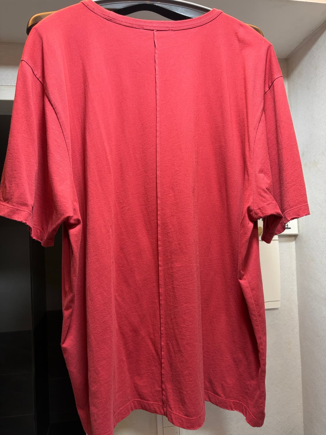 인사일런스 라이트웨이트 레귤러핏 티셔츠 RED 상품이미지2