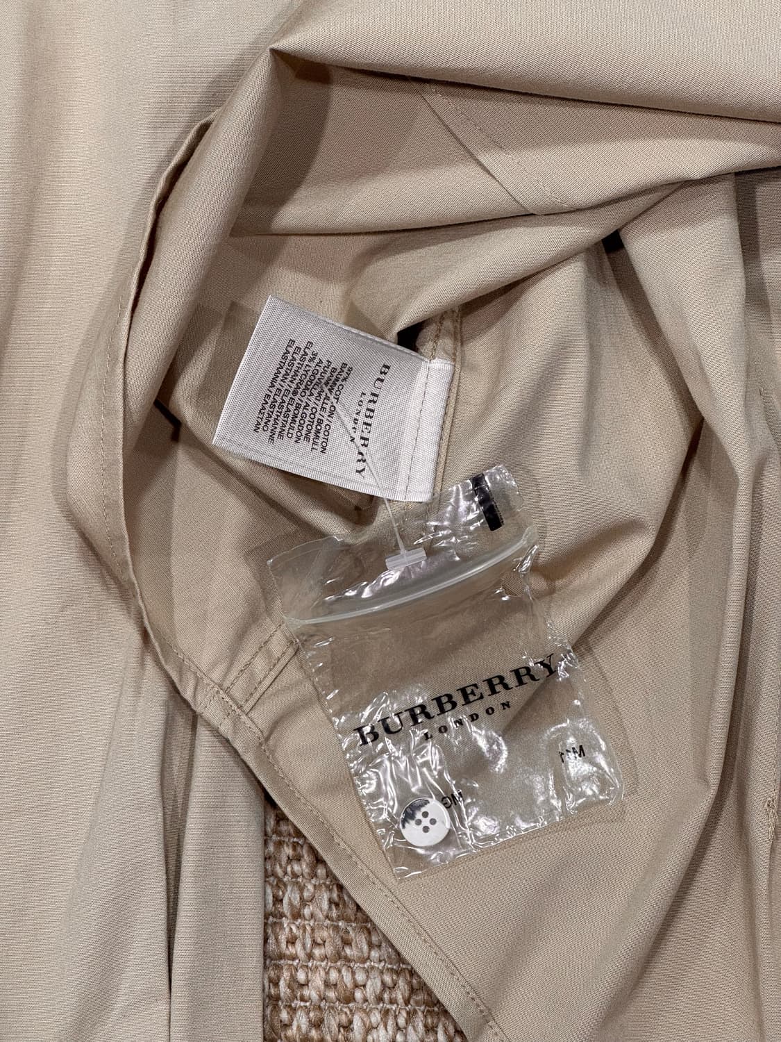 버버리 베이지 셔츠 상품이미지5