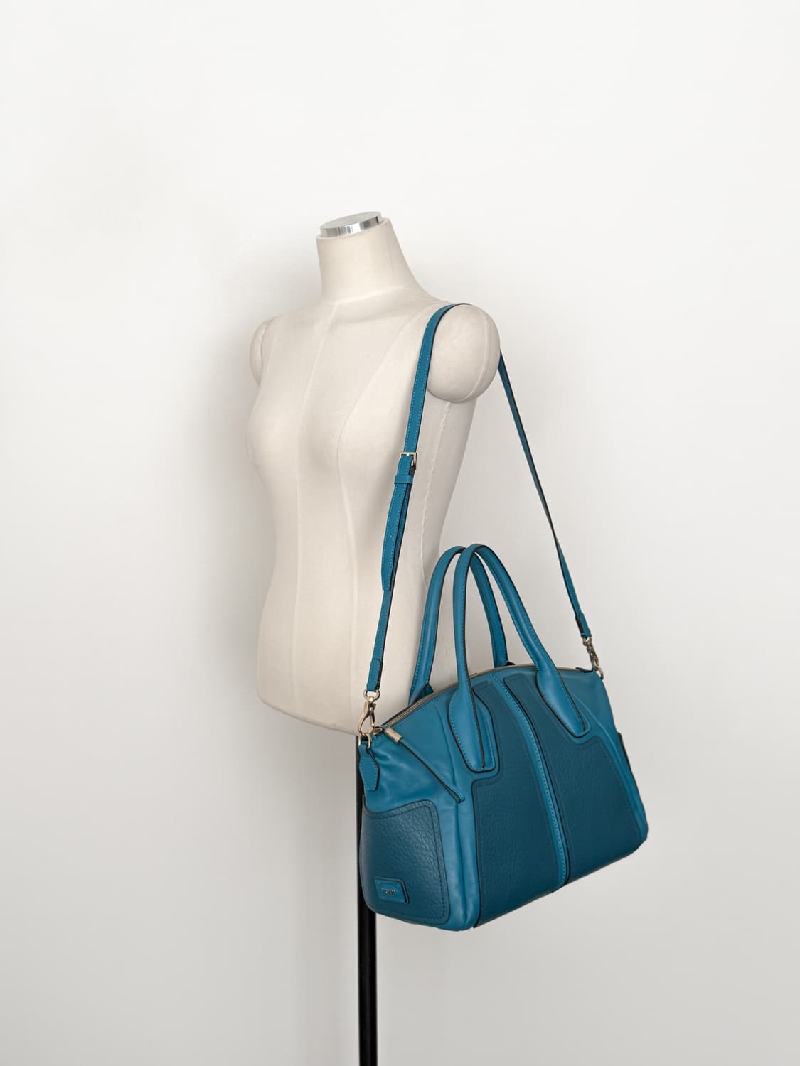 토즈 레더 2WAY D백 상품이미지2